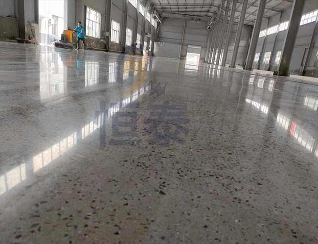 又一處物流場地固化拋光完成案例